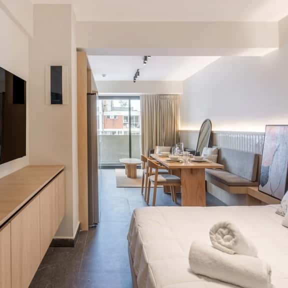 Myla - Loft Condesa with Balcony Interior Views - Image 1