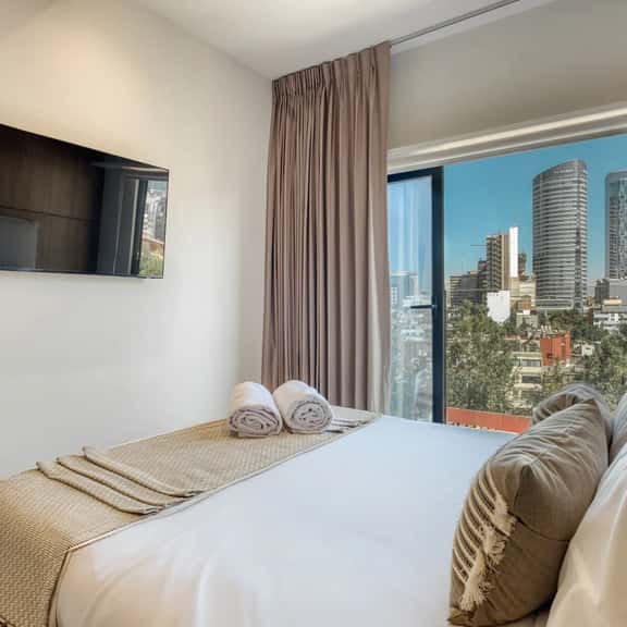 Superior 2 BR near Reforma - Image 1