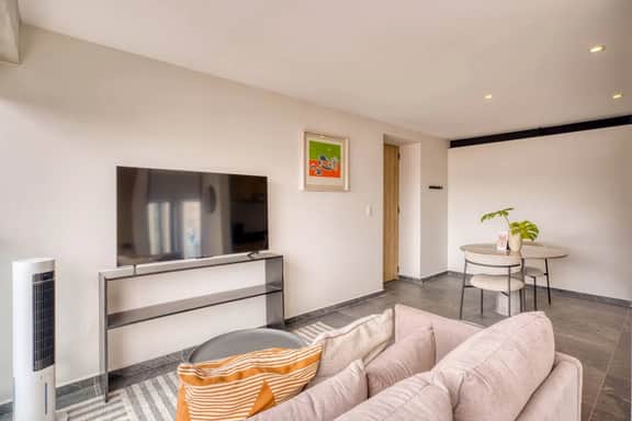 Casa Hernandez - 1BR In Roma Norte - HighF - Image 5