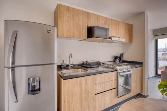 Casa Hernandez - 1BR In Roma Norte - HighF - Image 4