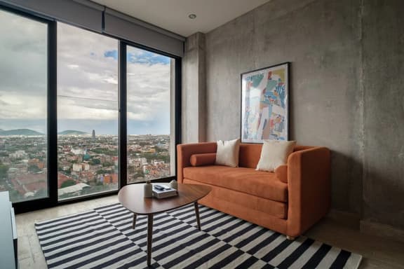 Casa Reyes a Pasos de Reforma y Polanco - Image 1