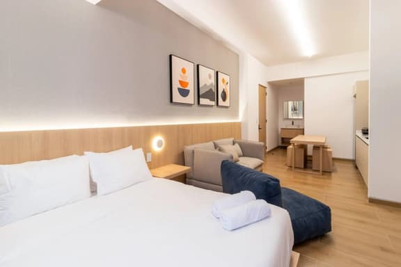 Myla - Plus Loft Near Centro Historico - Image 1